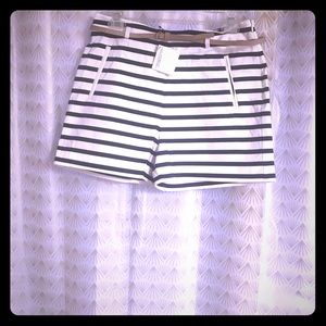 Zara white and navy striped shorts